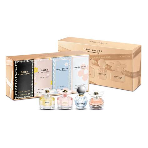 marc jacobs miniature perfume set